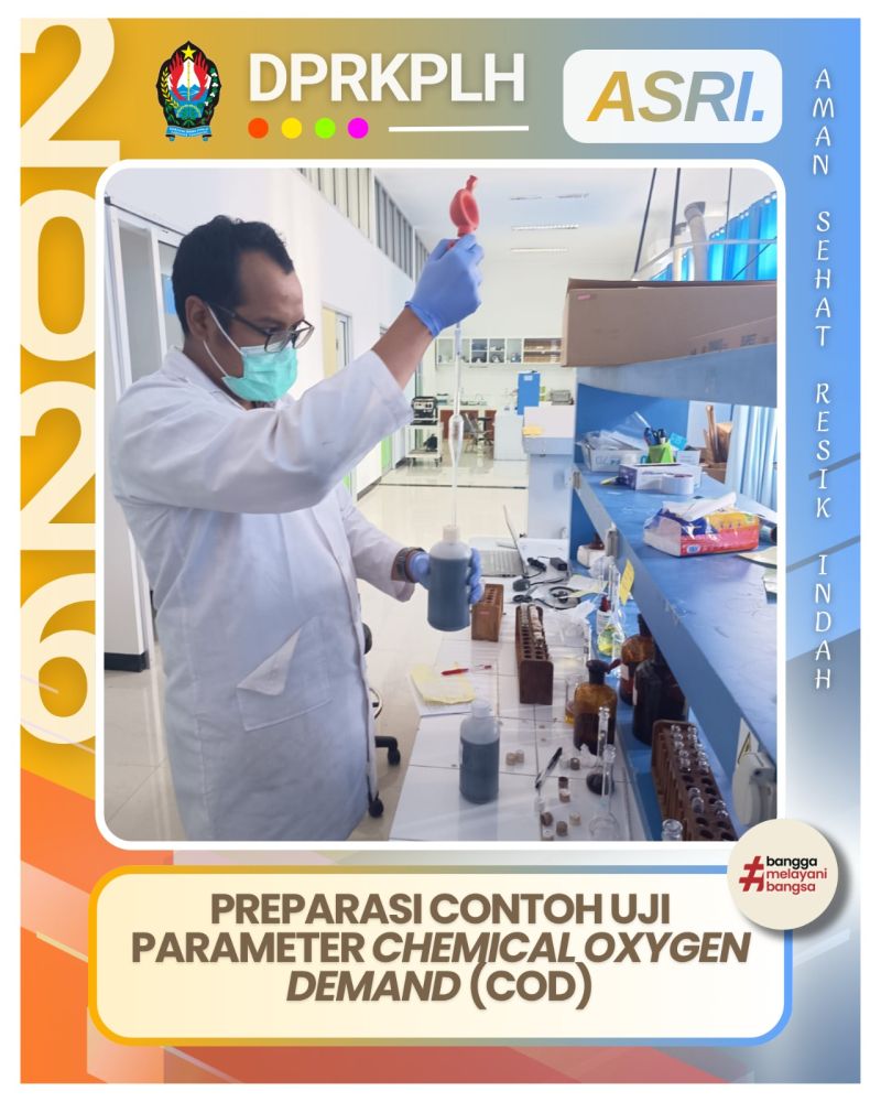 Pantau Kualitas Air, Analis Lab Lingkungan DPRKPLH Temanggung  Uji Parameter Chemical Oxygen Demand