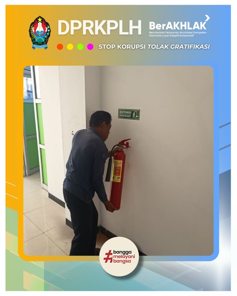 Pemasangan APAR di UPT Laboratorium DPRKPLH Temanggung untuk Keselamatan Kerja
